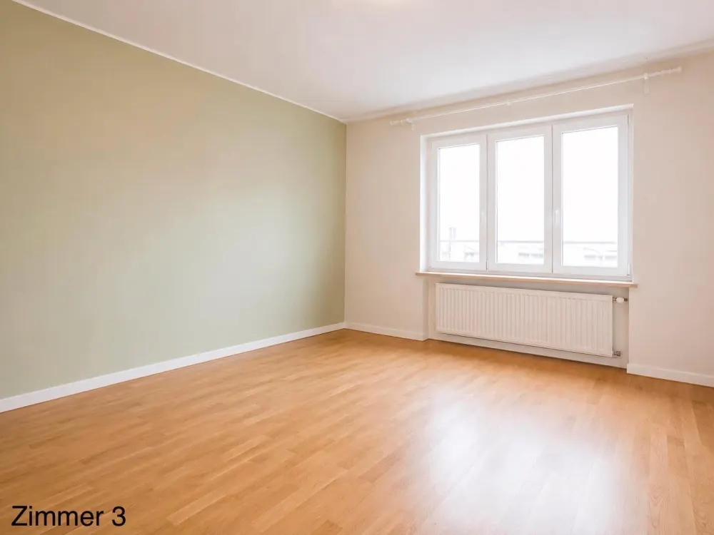 5-Zimmer-Wohnung in Neustadt, Frauen-WG