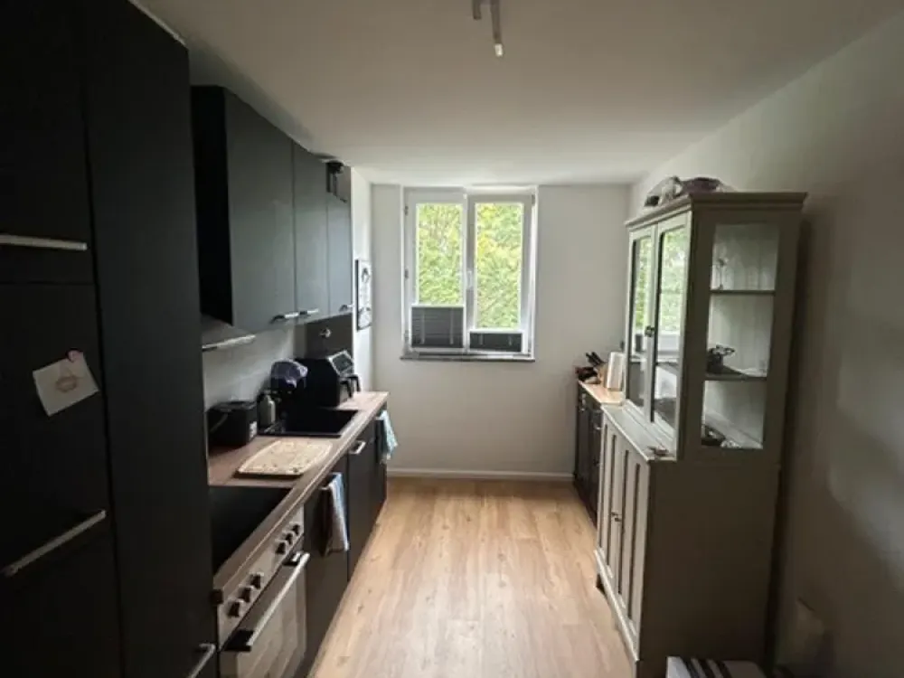 Sanierte 2-Zimmer-Wohnung mit EBK!