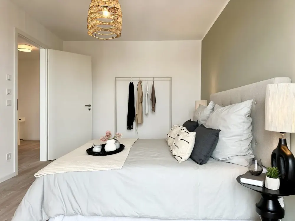 Your Candid Space Wonder for Singles and Couples.