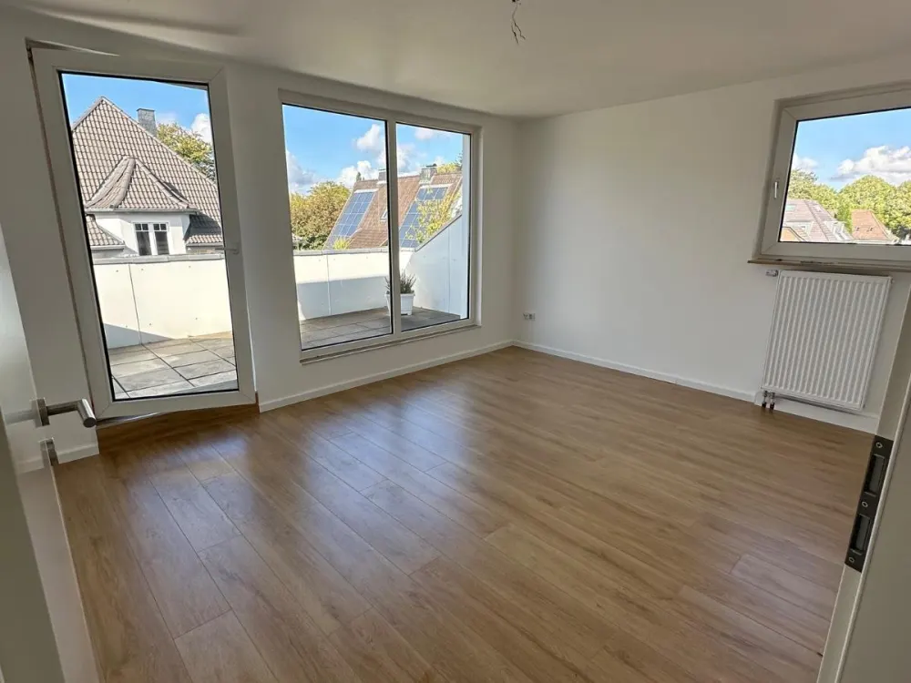Gemütliche 3-Zimmer Dachgeschosswohnung mit Balkon in der beliebt
