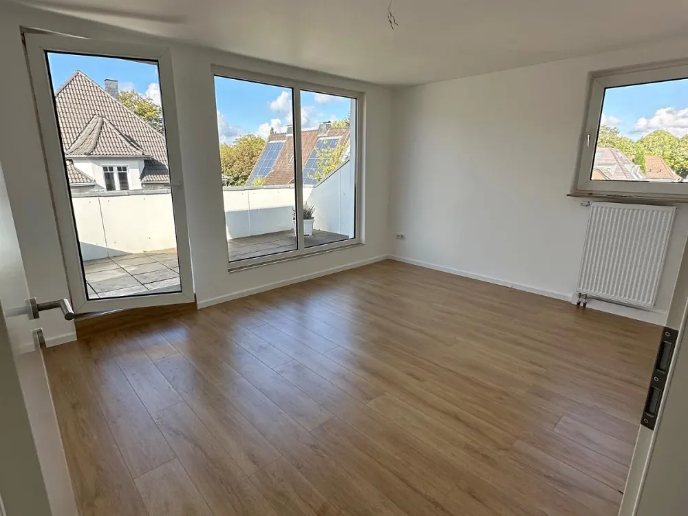 Gemütliche 3-Zimmer Dachgeschosswohnung mit Balkon in der beliebt