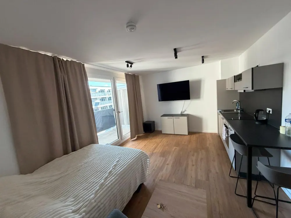 Nachmieter 1 Raum Wohnung 3-6 Monate Miete