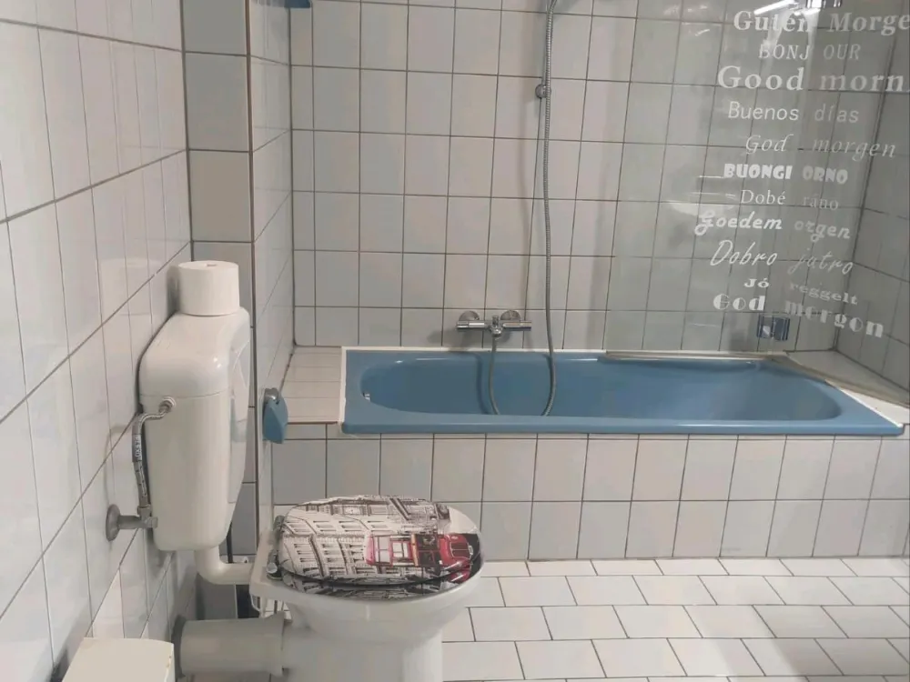 2 ZKB, 70 qm Wohnung mit Stellplatz ab 01.09.26 in SB Metzer Str.