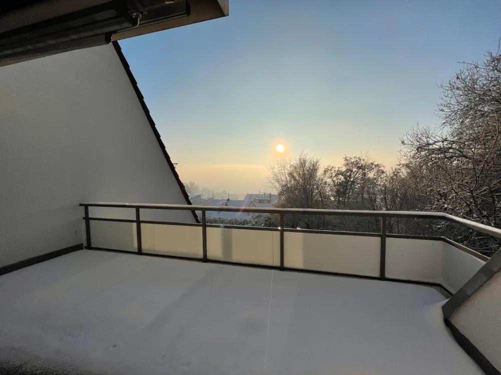 Helle 4-Zi.-Wohnung mit Balkon & TG-Stellpl. in ES-Wiflingshausen