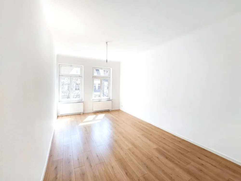 1. Monat Kaltmietfrei! Moderne 3-Raum-Wohnung im Gründerzeithaus