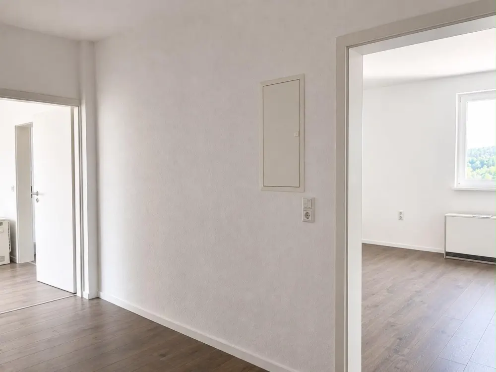 Hochwertige kernsanierte 3 Zimmer Wohnung 86qm mit modernem Bad