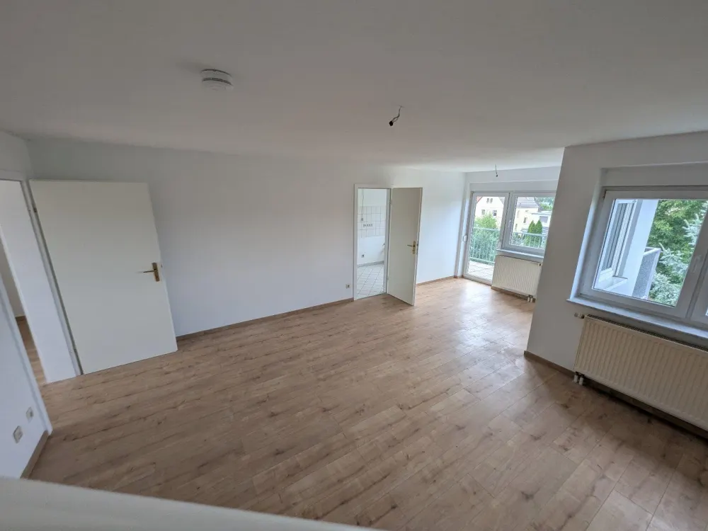 +++Traumhaft große 3-R. Maisonette-Whg.++Großes Wohnzimmer++Balkon+++u.v.m. +++
