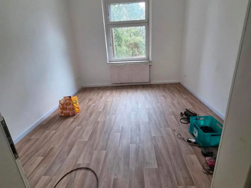 Wohnung im 1. Obergeschoss, ab sofort bezugsfrei