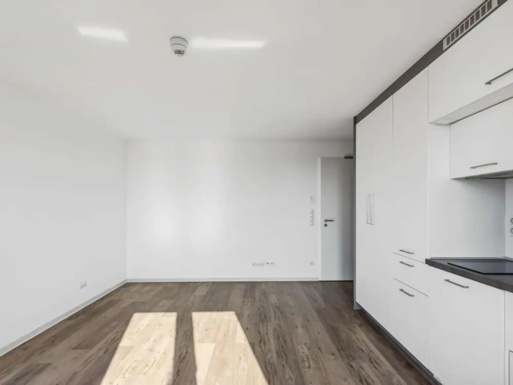 Zentral in Frankfurt-Ostend: Moderne 1-Zimmer-Wohnung mit EBK