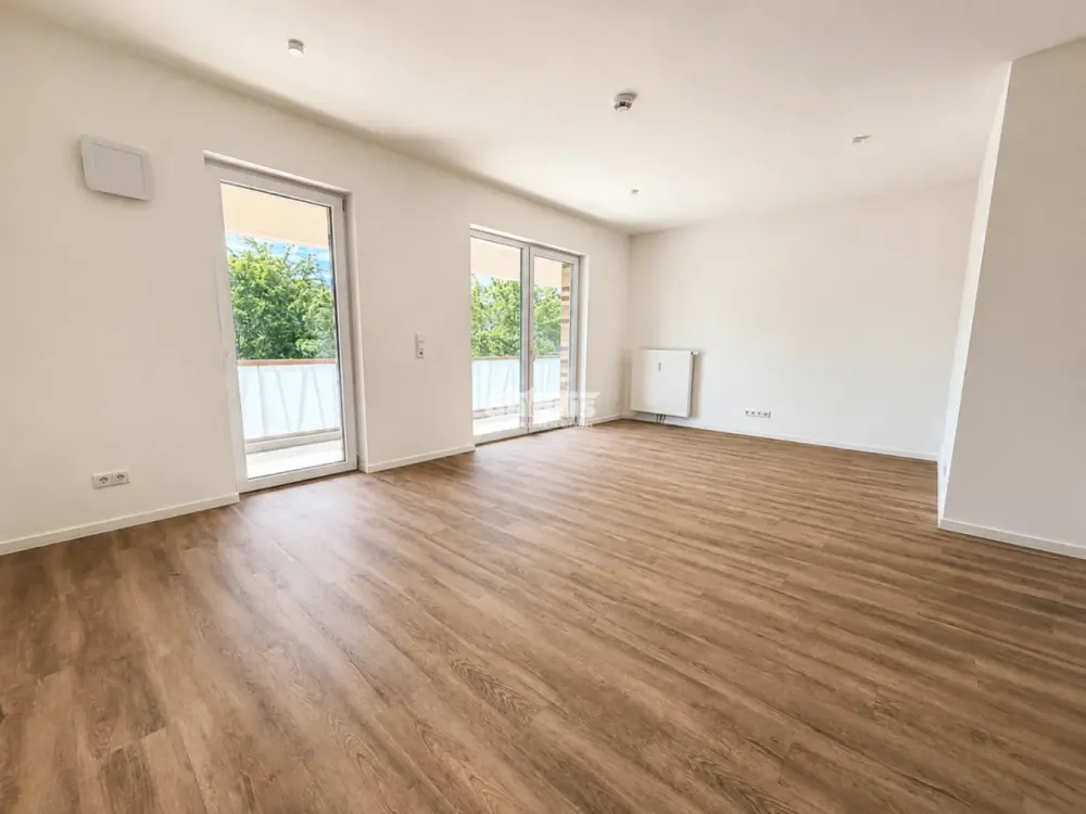 antaris Immobilien GmbH ** Move in, settle down, feel good, this 4-room apartment convinces! **