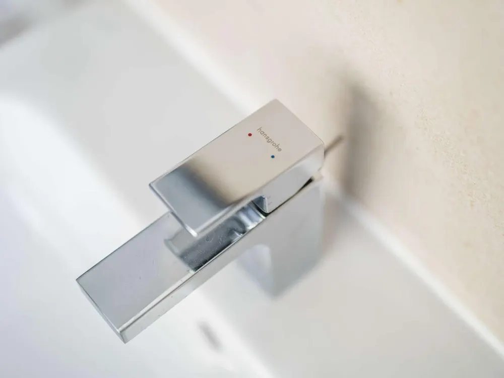 Traumblick, modernes Wohnen und viel Platz sucht neuen Mieter! Neugierig?