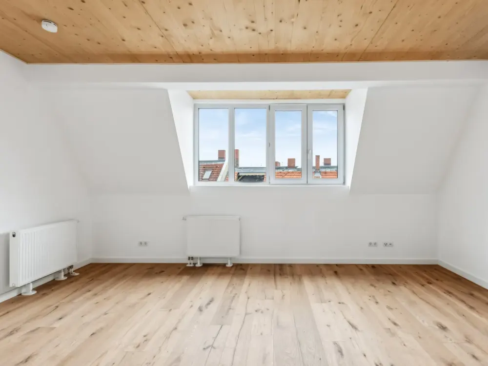 +++Exklusives Wohnen über den Dächern, lichtdurchflutete Neubau-Dachgeschosswohnung