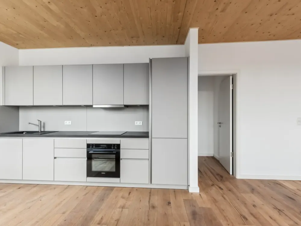 +++Exklusives Wohnen über den Dächern, lichtdurchflutete Neubau-Dachgeschosswohnung