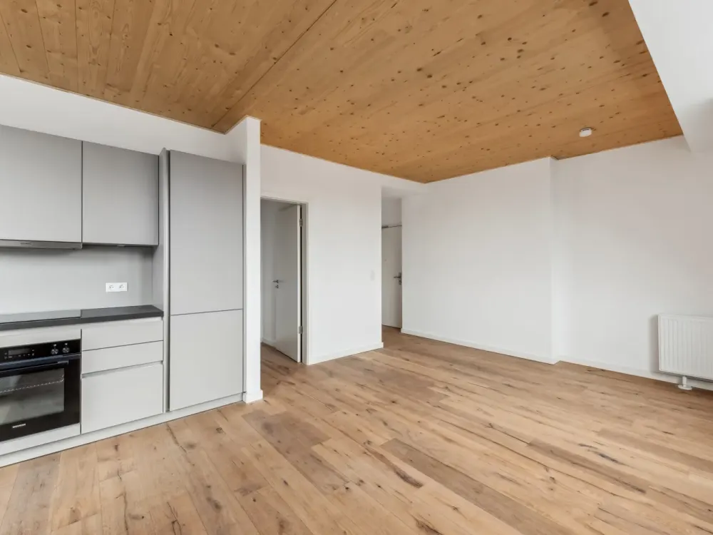 +++Exklusives Wohnen über den Dächern, lichtdurchflutete Neubau-Dachgeschosswohnung