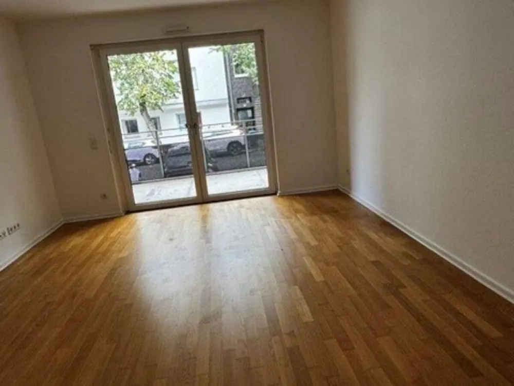 Bei VIVAWEST die Sonnenstrahlen auf dem eigenen Balkon genießen.