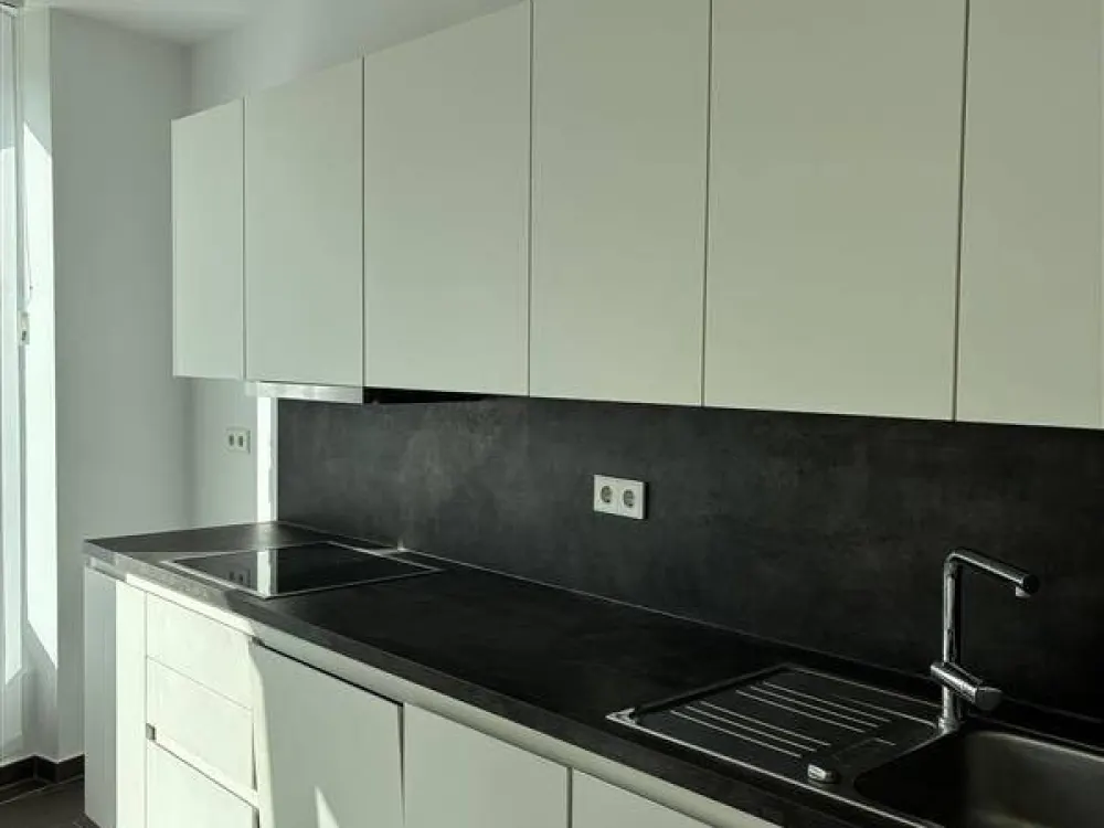 Moderne 3 Zimmerwohnung direkt am Leineufer