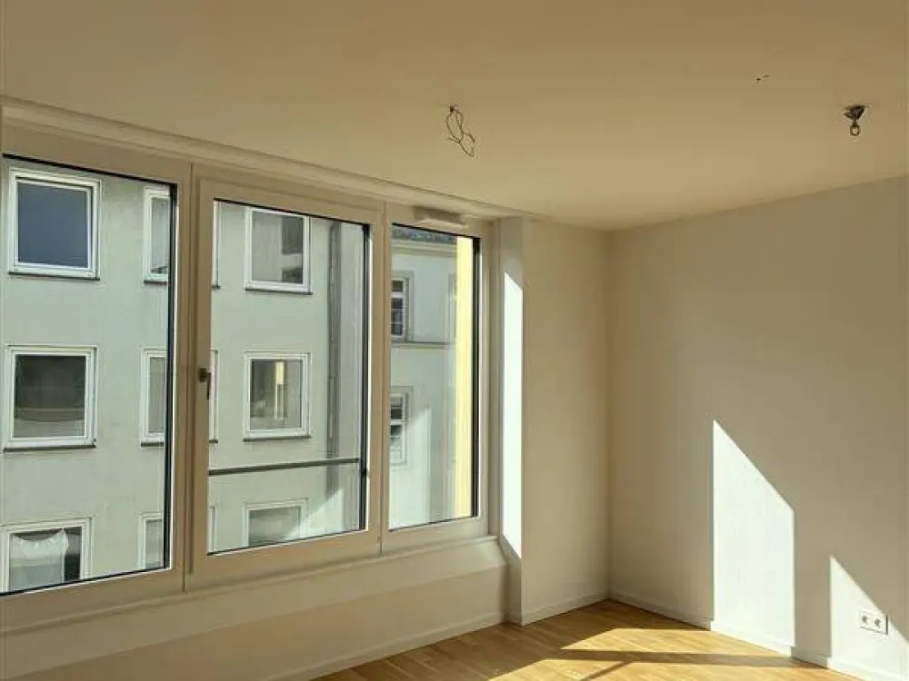 Moderne 3 Zimmerwohnung direkt am Leineufer