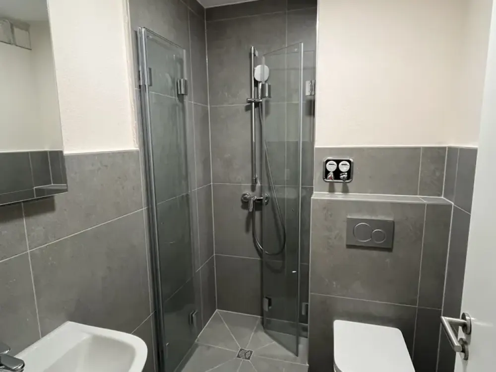 1-Zimmer-Appartement mit gehobener Innenausstattung mit Balkon und EBK in Frankfurt am Main