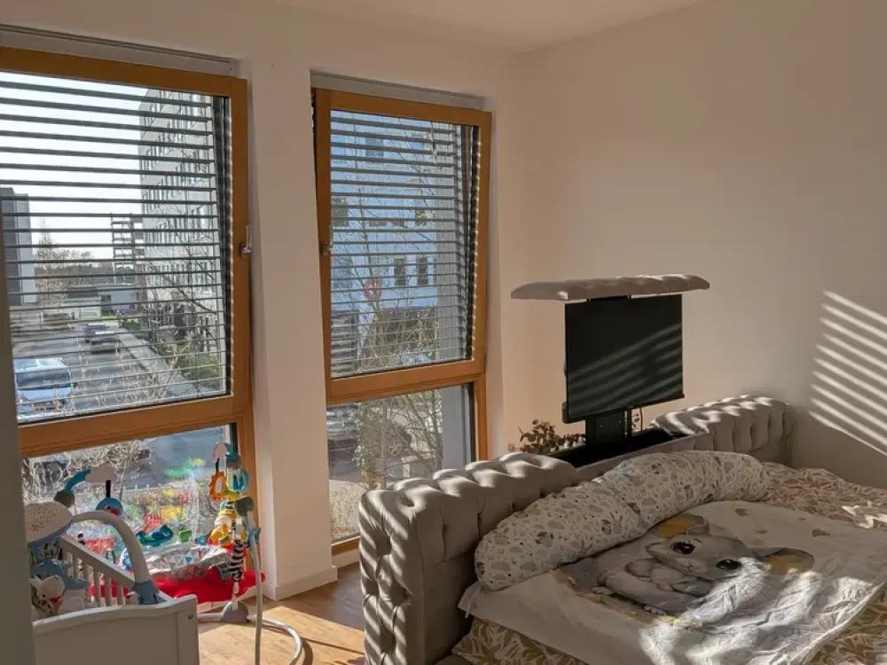 Exklusive und zentrale 3 Zimmer Wohnung mit großem Balkon und Einbauküche