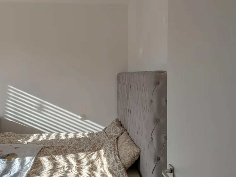 Exklusive und zentrale 3 Zimmer Wohnung mit großem Balkon und Einbauküche