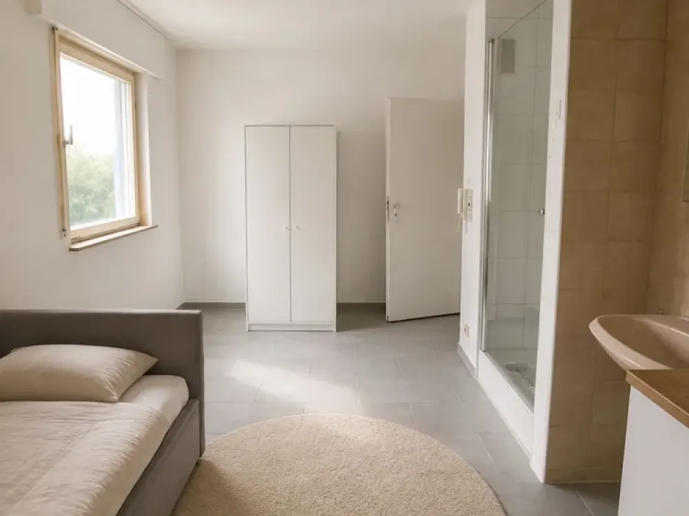 Fully Furnished Studio Apartment with Balcony and View over Stuttgart