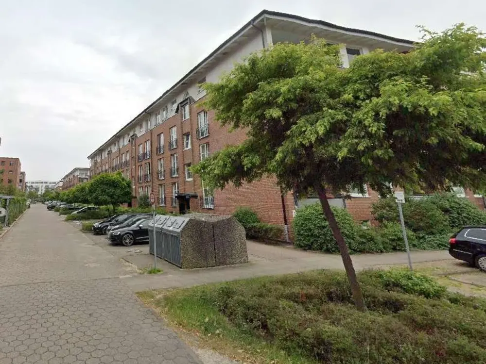Gepflegte 3-Zimmer-Etagenwohnung mit Balkon und Einbauküche in S-Bahn-Nähe