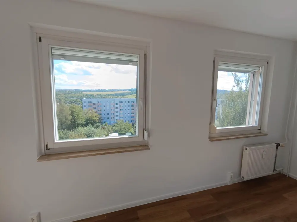 3 Zimmer Wohnung | frisch renoviert | schöne Aussicht | top Lage