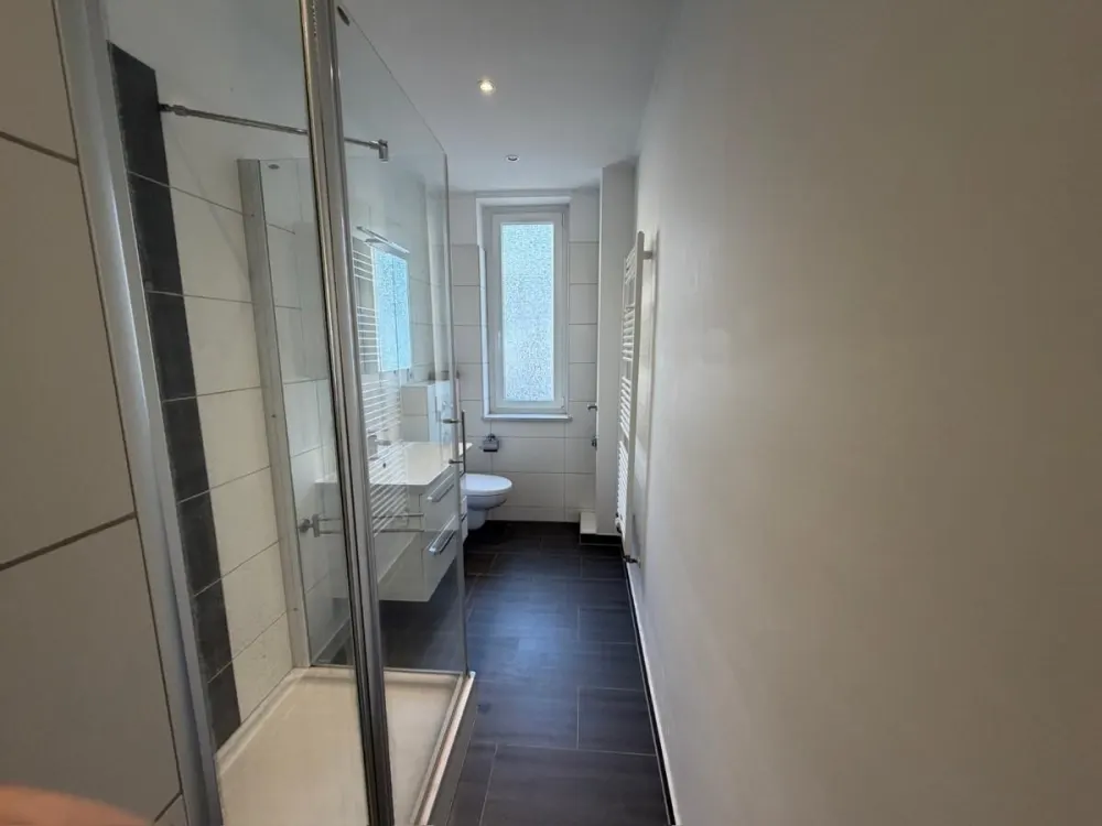 Sanierte 3-Zimmer-Wohnung mit Einbauküche im Frankfurter Nordend