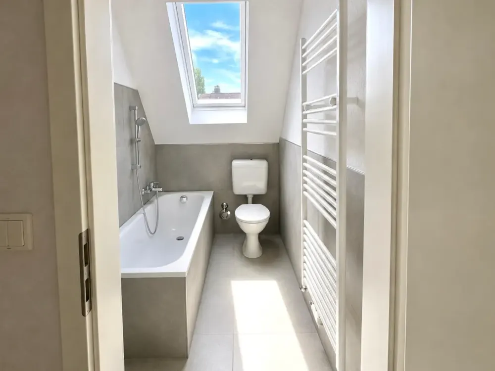 ✨ Erstbezug nach Sanierung | Charmante DG-Wohnung in Witten 🏡