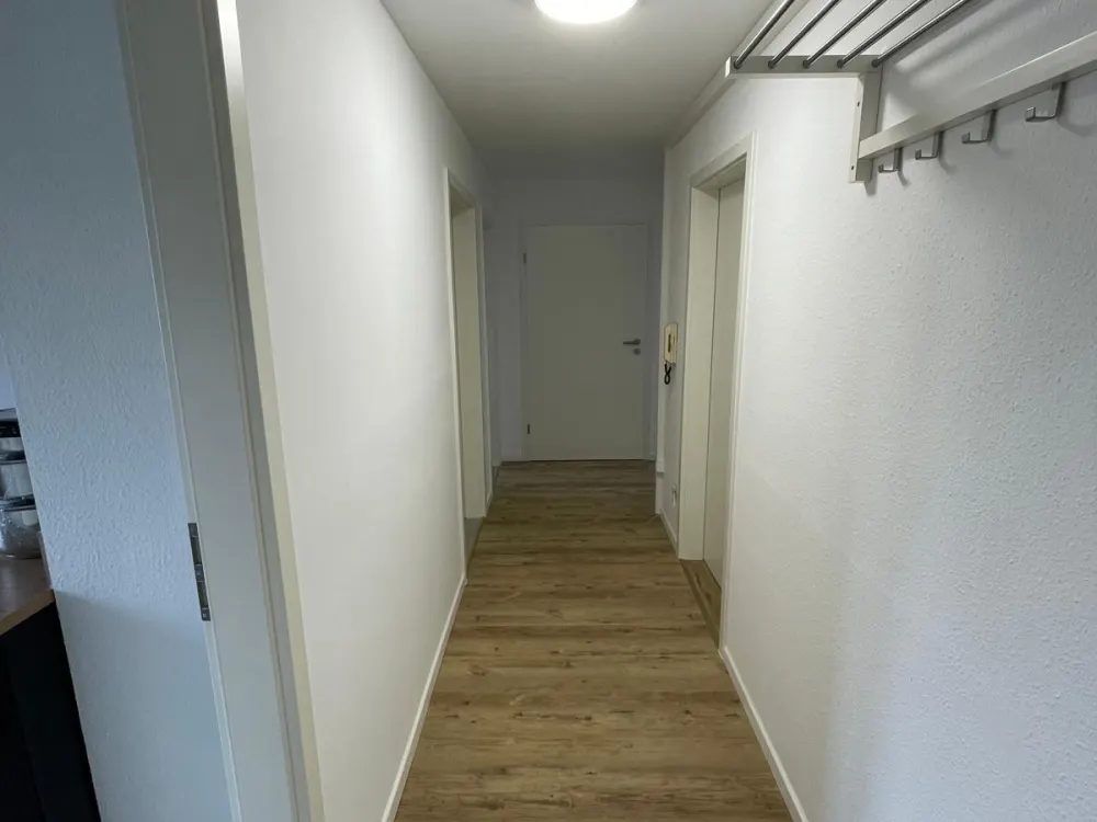 Furnished Shared Apartment Room in Central Location
