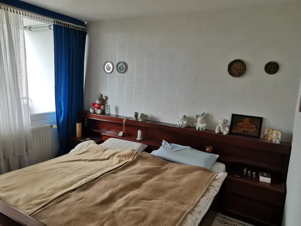 2 Zimmer Wohnung möbliert 62m2 Erftstadt Liblar Zentrum.