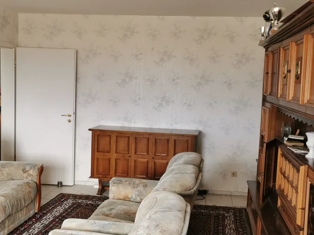 2 Zimmer Wohnung möbliert 62m2 Erftstadt Liblar Zentrum.
