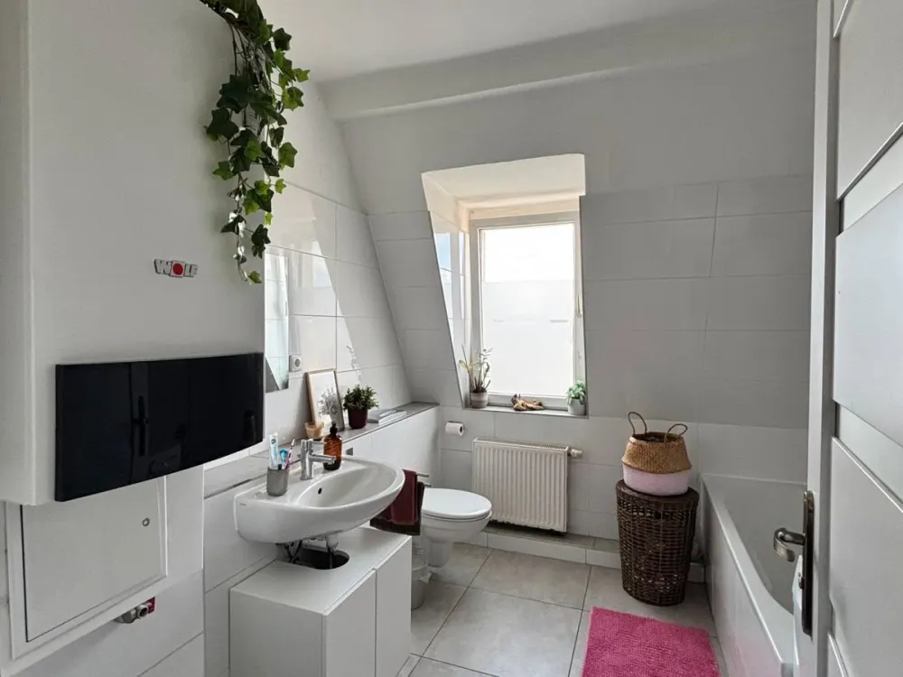 ANFRAGENSTOPP-Schöne 2-Zimmer Wohnung in Dresden Luga