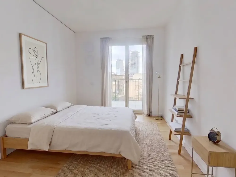 Penthouse-Feeling über den Dächern Berlins: 3-Zimmer-Neubauwohnung mit EBK und TERRASSE am Hackes...