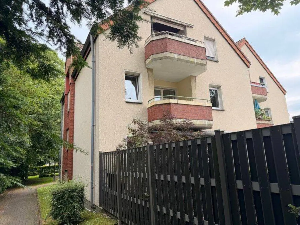 Hier macht Wohnen Spaß: preiswerte 3-Zimmer-Wohnung (WBS* erforderlich !)