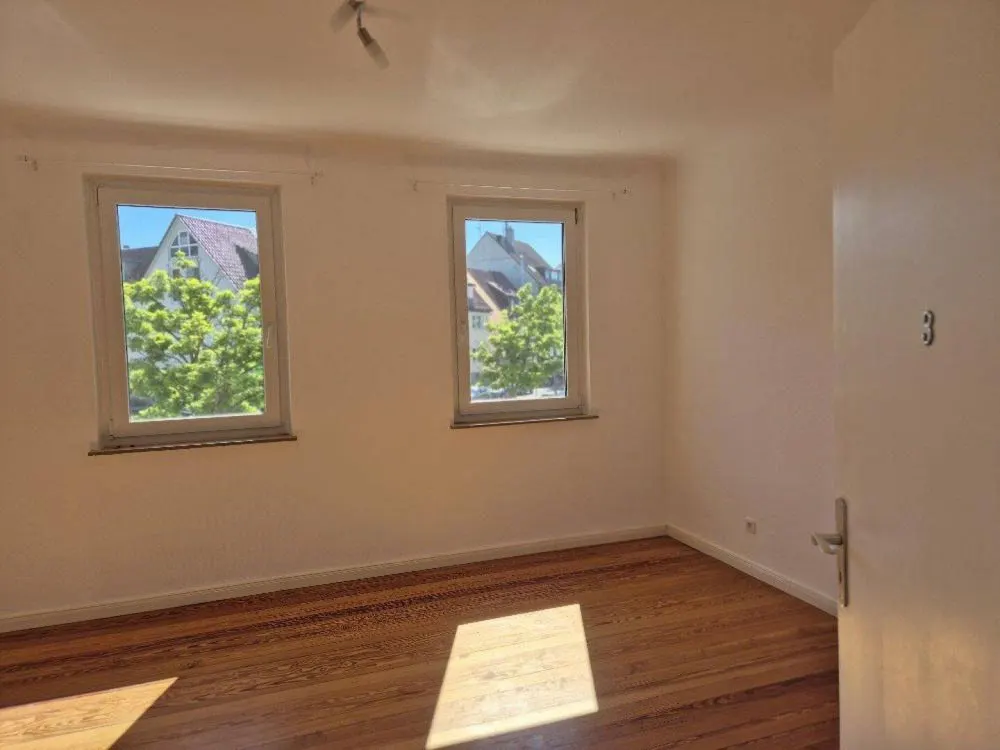 WG-Zimmer 19 m² | möbliert auf Wunsch | Löwenmarkt Stgt-Weilimdorf | 540 € warm