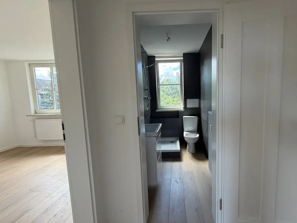 Wohnen mit Charakter in Warnemünde: 2-Zimmer-Dachgeschosswohnung