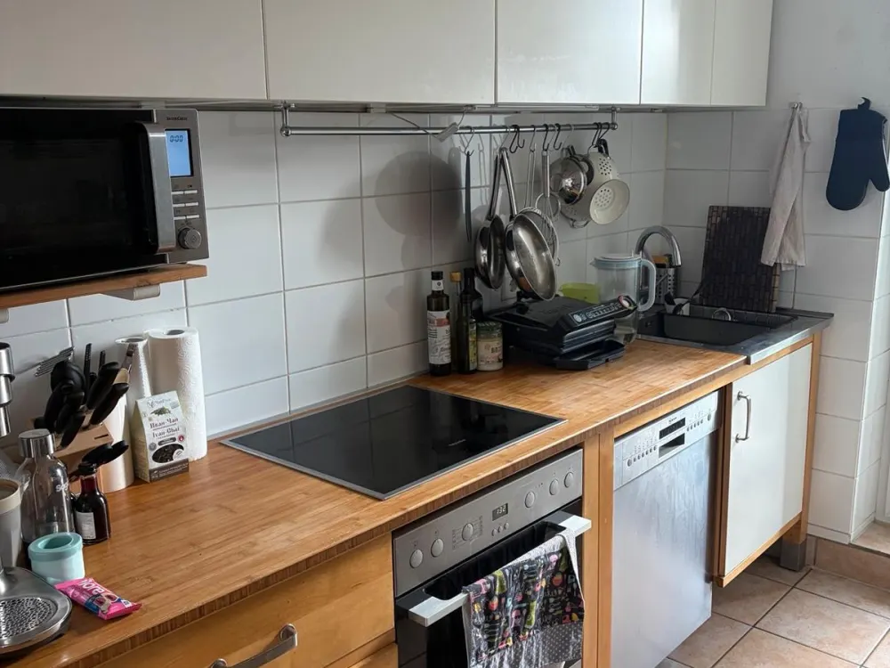Zwischenmiete in Flingern Nord, voll möbliert, 3 Zimmer + Balkon