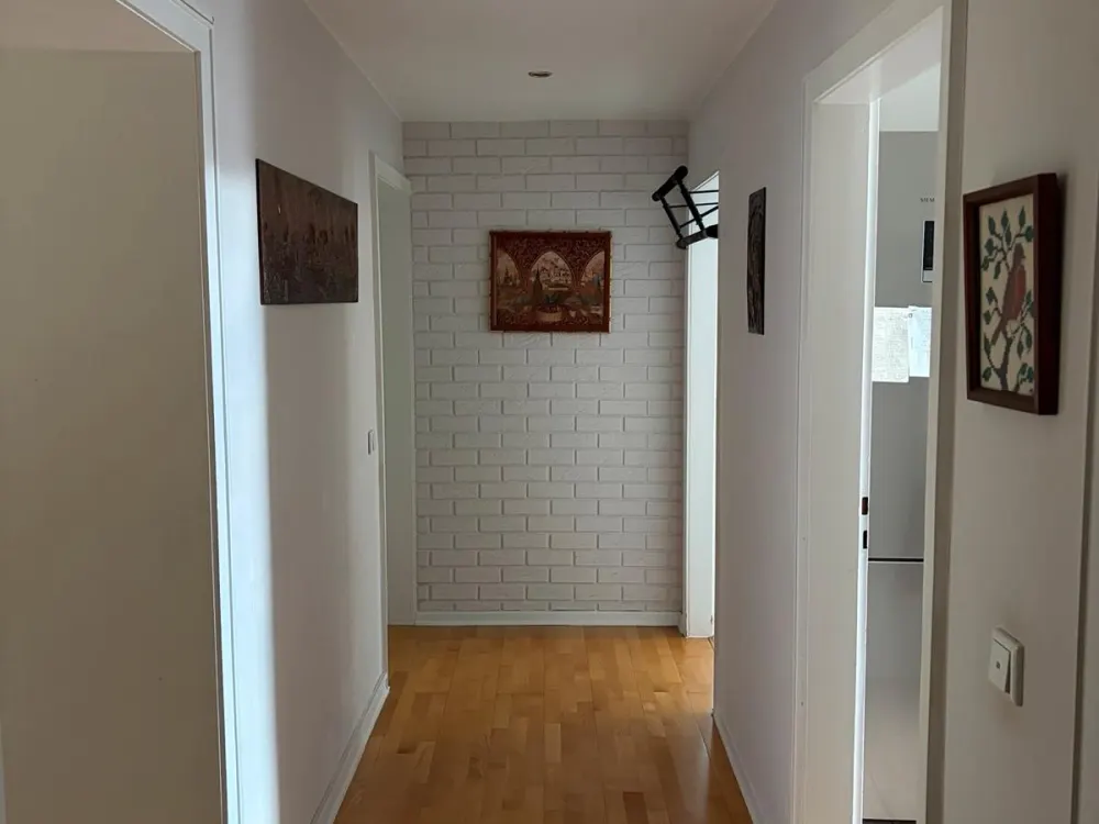 Zwischenmiete in Flingern Nord, voll möbliert, 3 Zimmer + Balkon