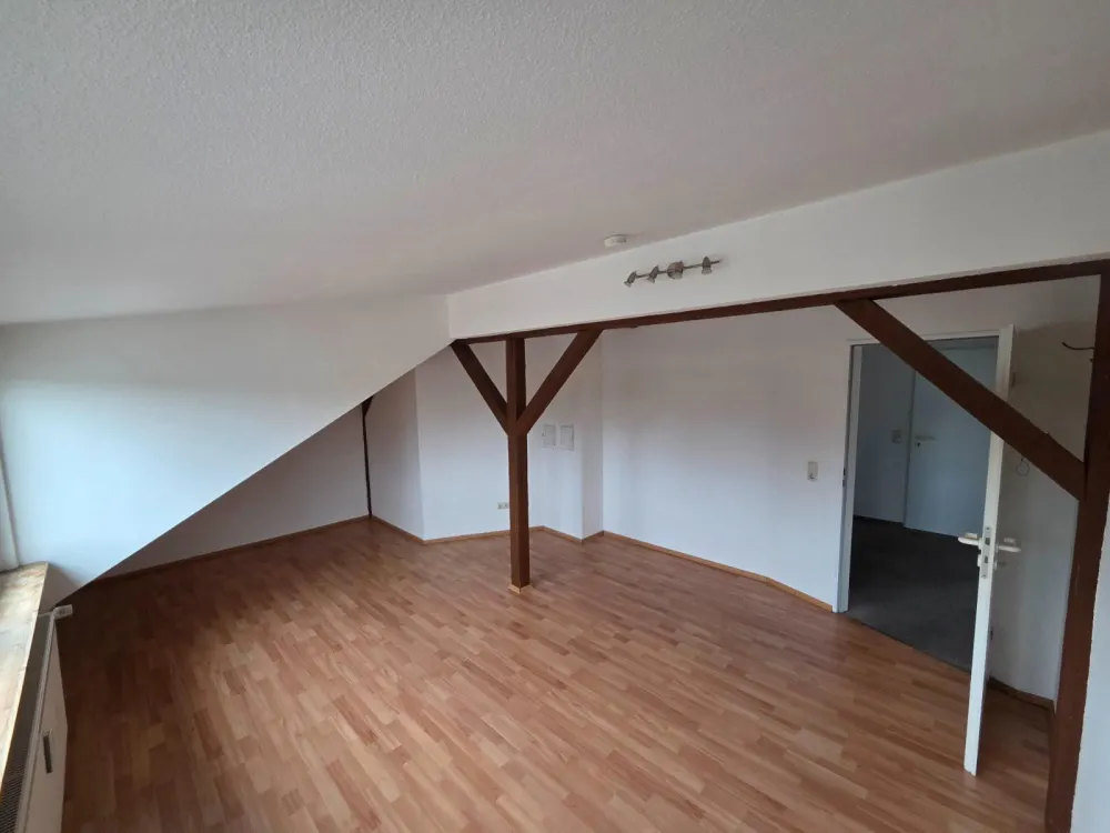 2-Room Attic Apartment Near University Paderborn