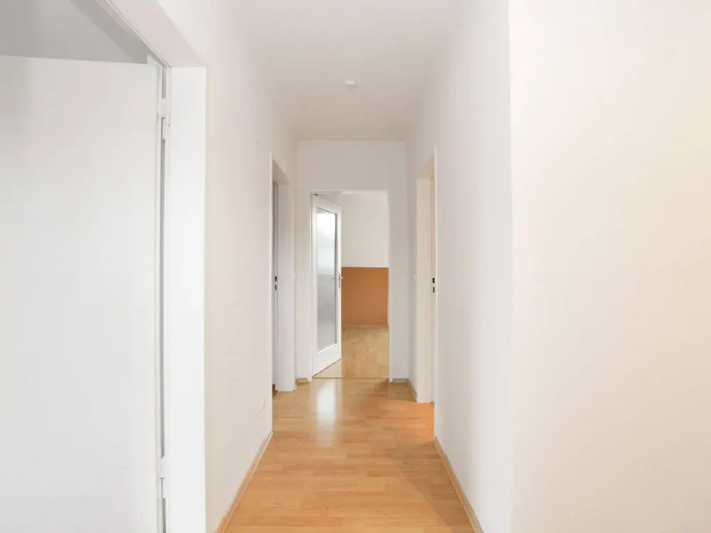 AIGNER - Charmante 3-Zimmer-Wohnung mit Einbauküche und praktischem Abstellraum!