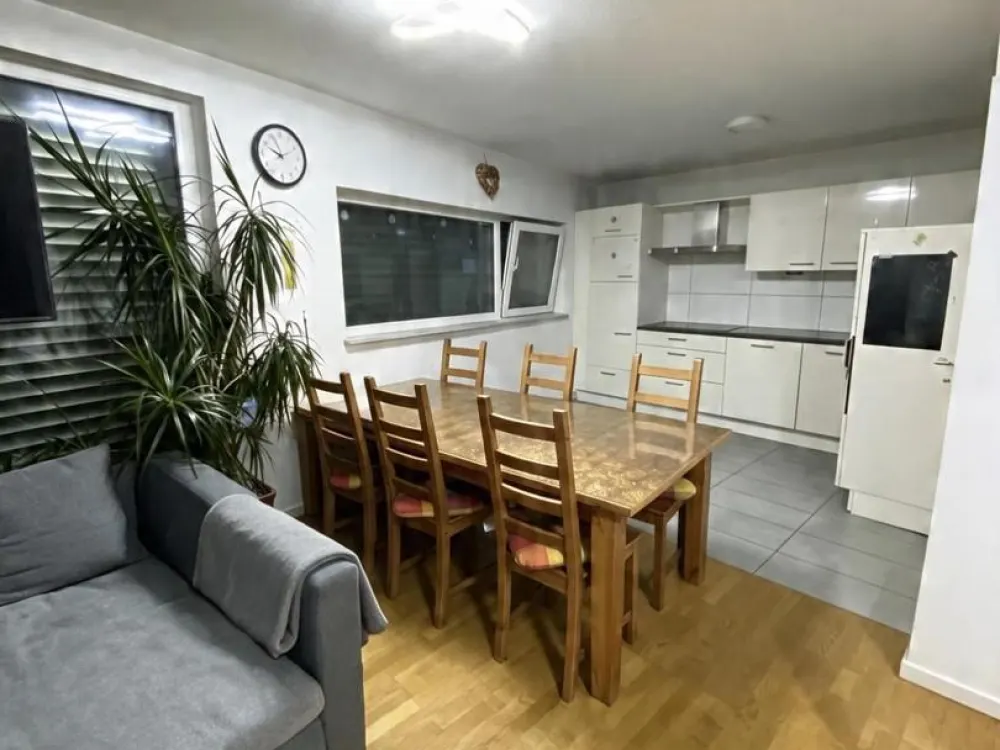 Attraktive, große 2 Zimmer-Stadtwohnung mit Terrasse und sonnigem Garten in Echterdingen
