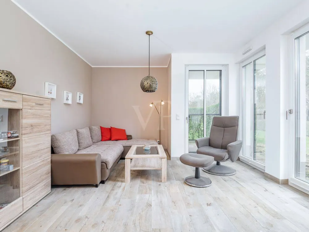 Modernes Wohnen auf Zeit - Erdgeschosswohnung mit Terrasse im Dünenquartier Warnemünde