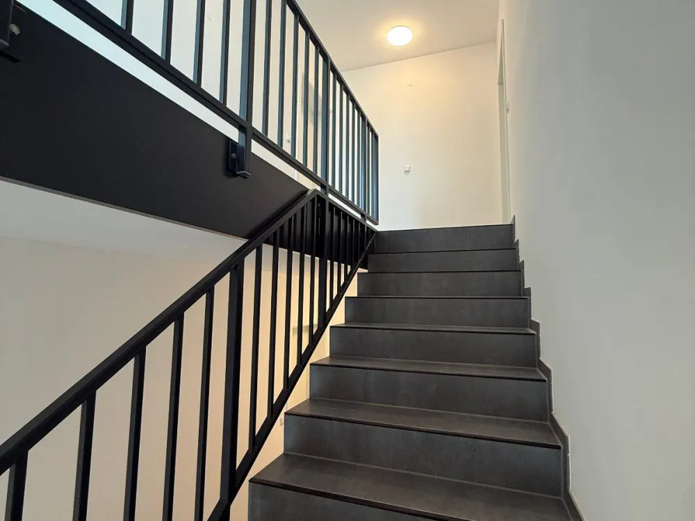 Erstbezug & Neubau: Maisonette Wohnung auf 240qm