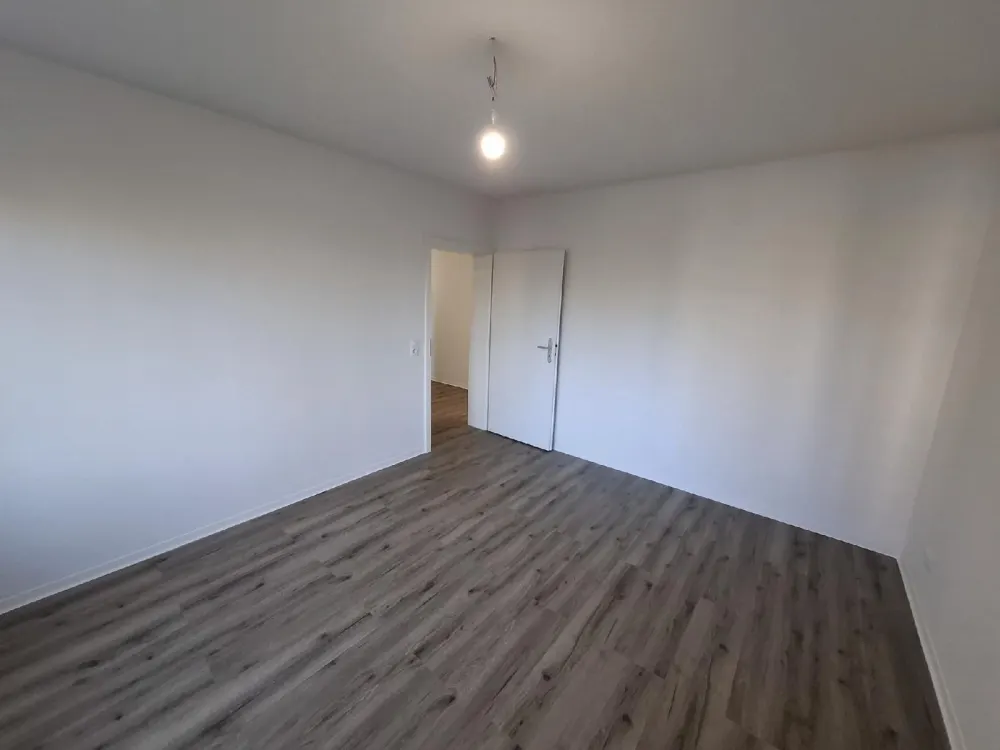 Modernisierte 3 Zimmerwohnung zur Miete - Wentzel Dr.