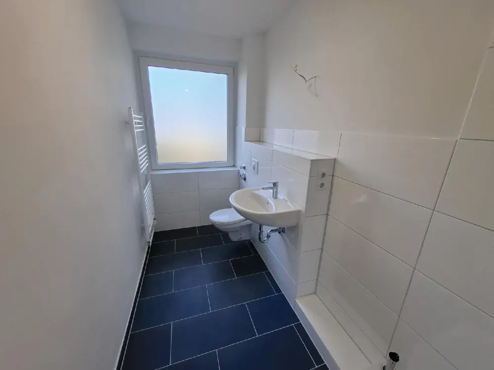 Modernisierte 3 Zimmerwohnung zur Miete - Wentzel Dr.
