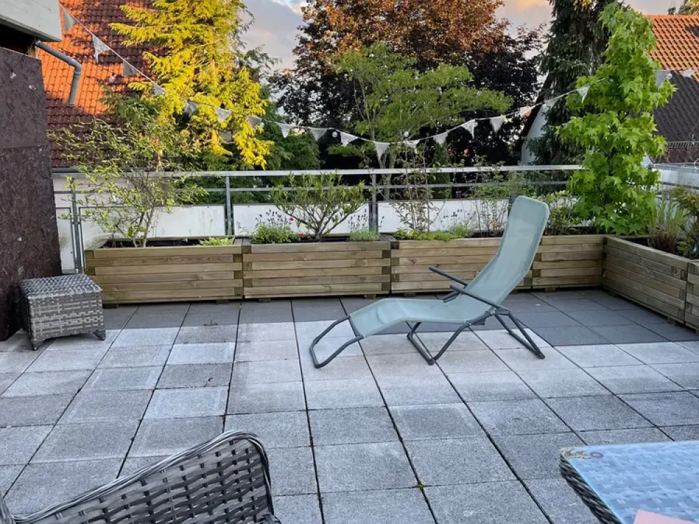 schöne 3,5 Zimmer Terrasse Wohnung