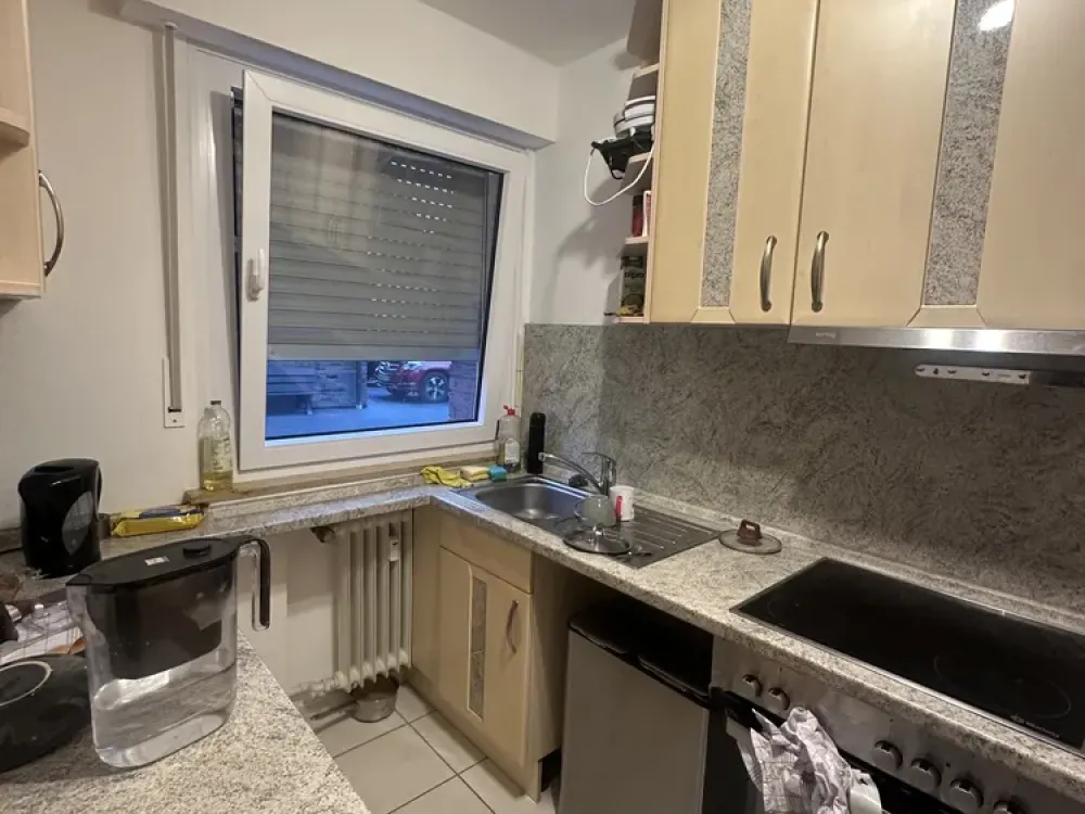 FRAUEN WG-Zimmer zur Untermiete - November bis Ende Dezember