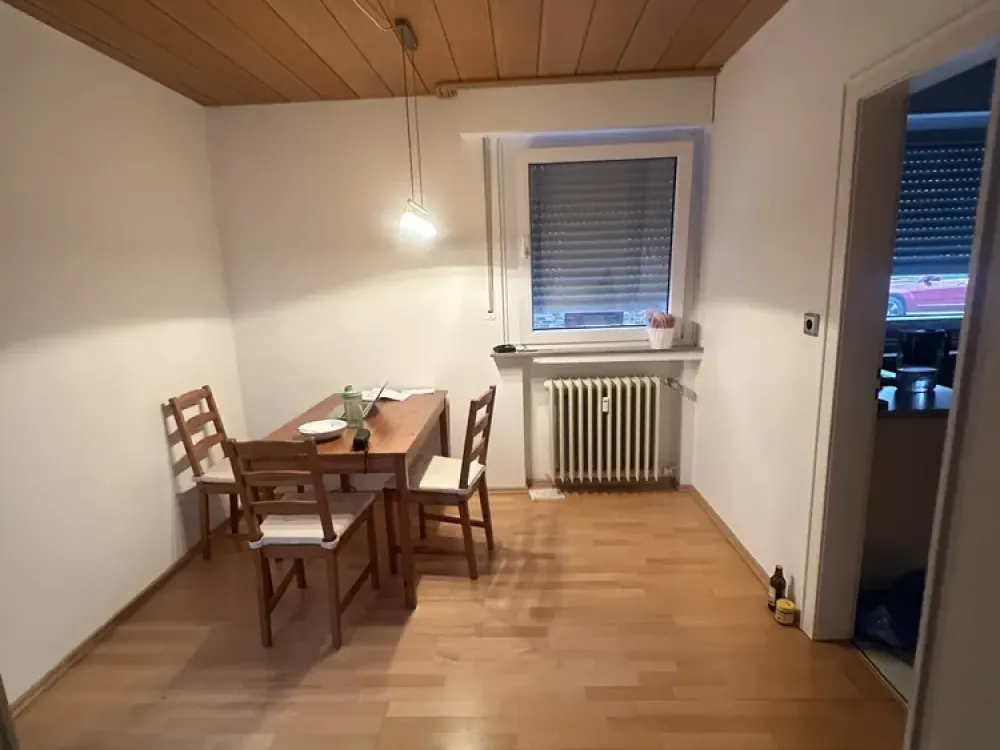 FRAUEN WG-Zimmer zur Untermiete - November bis Ende Dezember