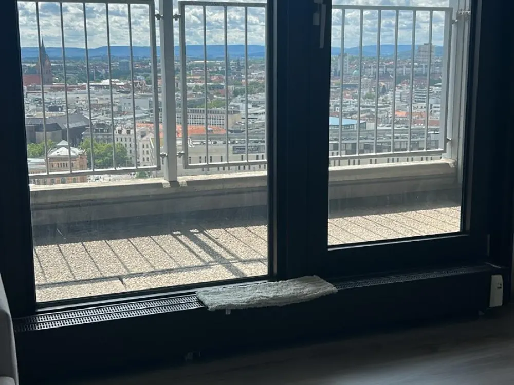 1-Zimmer-Appartement über den Dächern von Hannover